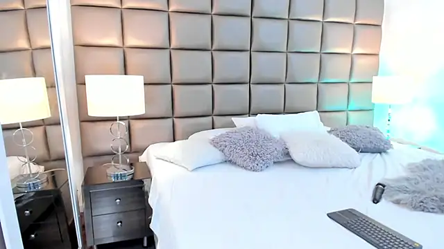 AnnyHizzle online show from January 31, 12:28 am