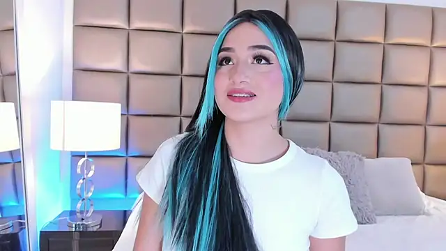 AnnyHizzle online show from February 13, 9:49 pm