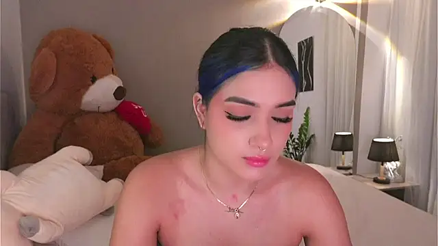 AnnyHizzle online show from October 14, 11:27 pm