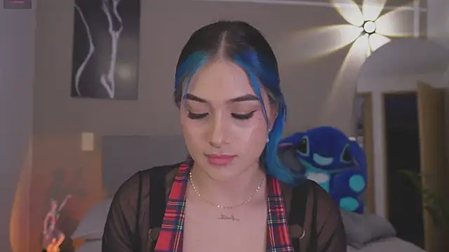 AnnyHizzle online show from December 23, 2:31 am