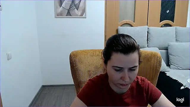 VioletaFlower7 online show from March 26, 9:20 pm