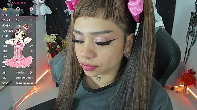 zoesullivan online show from October 17, 9:34 am