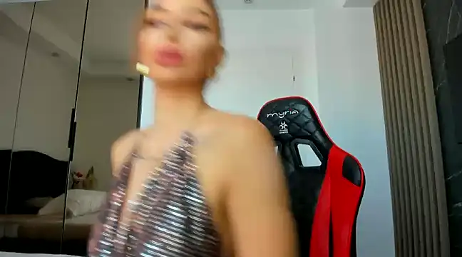 Alessa Burns online show from December 17, 7:50 am