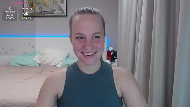 Snapshot of annabel8 chatting on September 20, 8:10 pm annabel8 online show from September 20, 8:10 pm