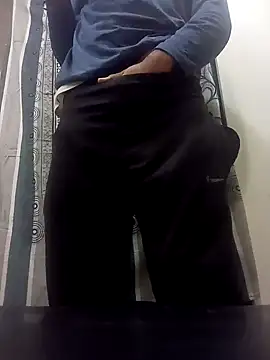 Snapshot of Syco_amanyg chatting on December 11, 7:36 pm Syco amanyg online show from December 11, 7:36 pm