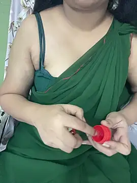 Snapshot of Hottest_Tamil chatting on March 14, 11:32 pm Hottest Tamil online show from March 14, 11:32 pm