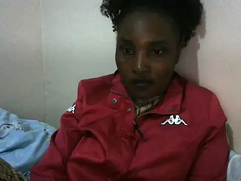 StacyGee24 online show from October 31, 10:33 pm