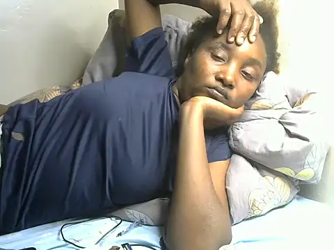 StacyGee24 online show from February 20, 6:41 pm