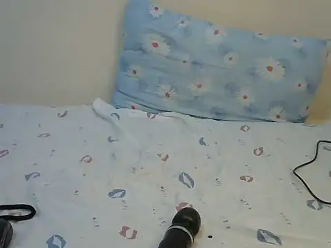 StacyGee24 online show from March 7, 6:38 pm