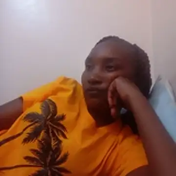 StacyGee24 online show from March 25, 10:32 am