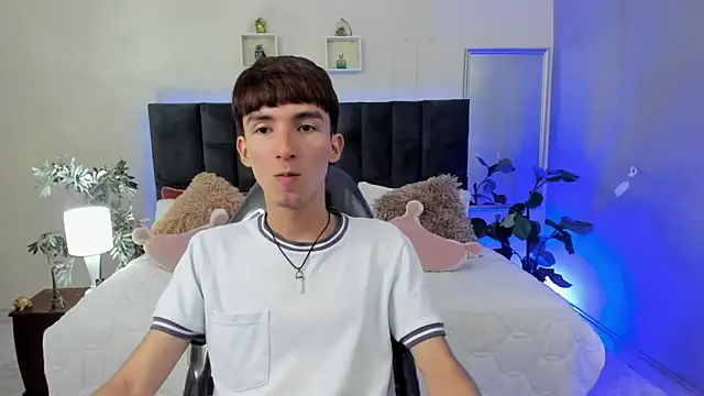 Snapshot of Jake_evans chatting on May 16, 1:54 pm Jake evans online show from May 16, 1:54 pm