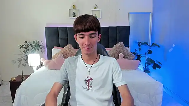 Snapshot of Jake_evans chatting on May 23, 2:10 pm Jake evans online show from May 23, 2:10 pm