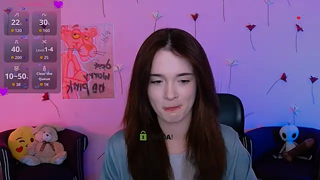 liana kisses online show from April 30, 7:31 pm