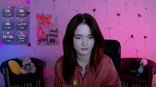 liana kisses online show from May 6, 8:14 pm