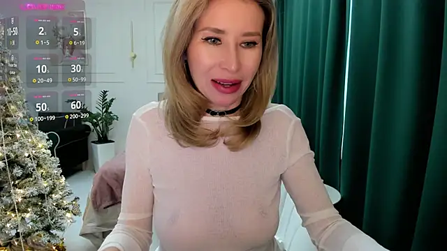 Snapshot of Jolie_Ozolla chatting on December 27, 9:17 am Jolie Ozolla online show from December 27, 9:17 am