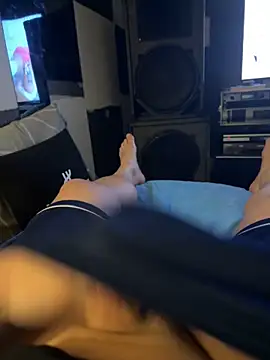 Snapshot of MatthewEmme chatting on October 28, 11:07 pm MatthewEmme online show from October 28, 11:07 pm