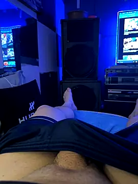 MatthewEmme online show from December 17, 11:11 pm