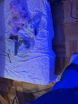 Ariel Ari online show from April 2, 2:53 am