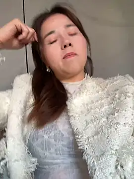 Efangfang online show from December 13, 8:41 am