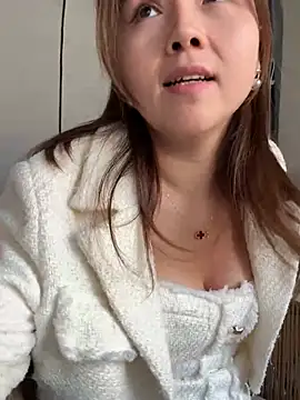 Efangfang online show from December 14, 7:40 am