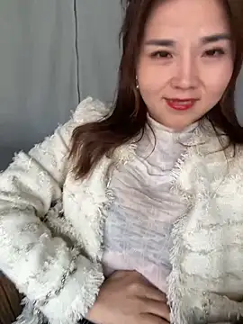 Efangfang online show from December 15, 7:35 am