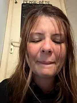 Nina blain online show from September 23, 9:01 am