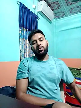 Snapshot of zakly69 chatting on February 17, 1:21 pm zakly69 online show from February 17, 1:21 pm