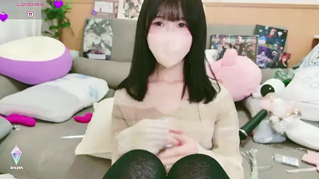 Snapshot of Conatsu chatting on November 29, 4:15 am Conatsu online show from November 29, 4:15 am