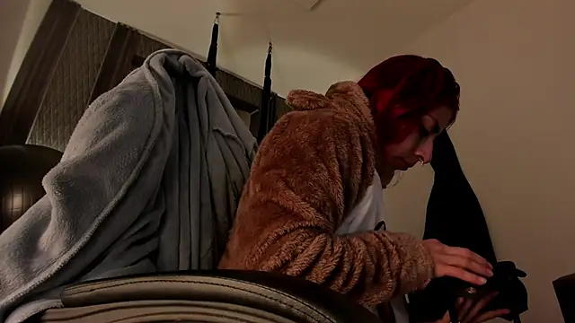 selene red  online show from October 10, 2:38 pm