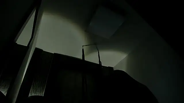 selene red  online show from October 21, 1:45 pm