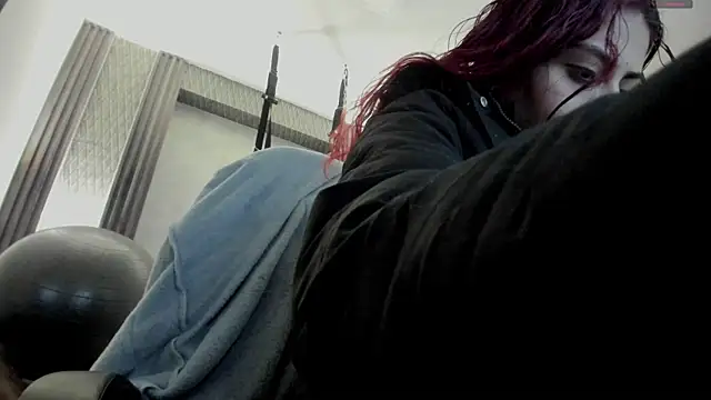 selene red  online show from November 2, 4:31 pm