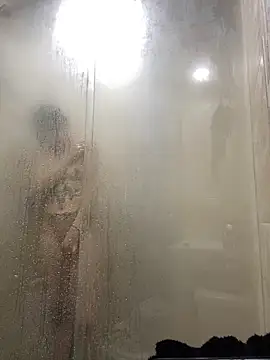 Snapshot of Bonnye_star chatting on March 15, 2:28 am Bonnye star online show from March 15, 2:28 am