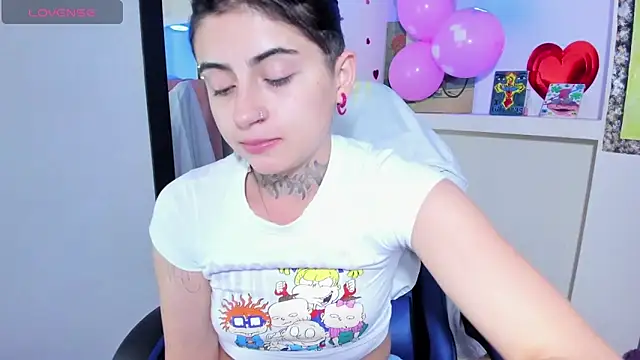 Snapshot of Bonnye_star chatting on March 26, 3:01 am Bonnye star online show from March 26, 3:01 am