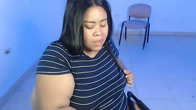 nikky2025 online show from September 18, 4:58 am
