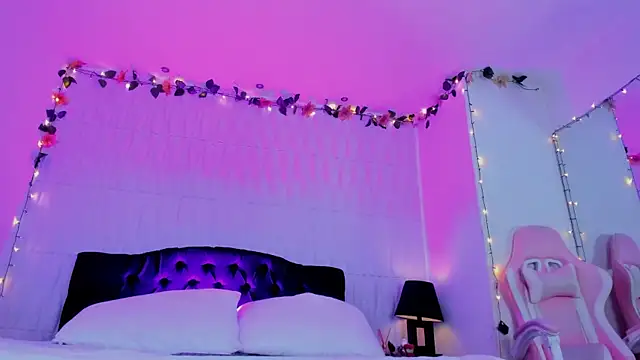 Staicy Nasty online show from December 12, 6:25 am