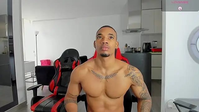TROYWESLY- online show from May 5, 3:31 pm
