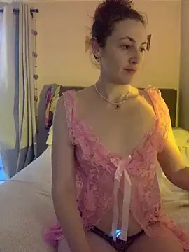 Snapshot of Littlelolo60 chatting on February 26, 5:28 pm Littlelolo60 online show from February 26, 5:28 pm