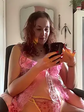 Snapshot of Littlelolo60 chatting on March 6, 3:56 pm Littlelolo60 online show from March 6, 3:56 pm