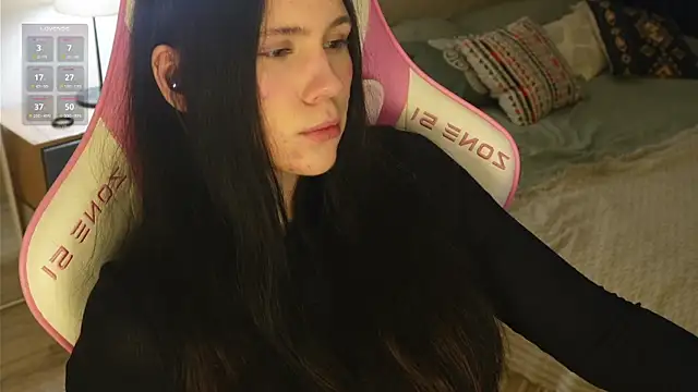 jennetdoll online show from February 19, 3:27 pm