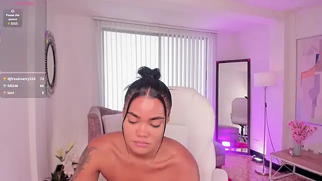 madisson davon online show from March 20, 4:42 pm