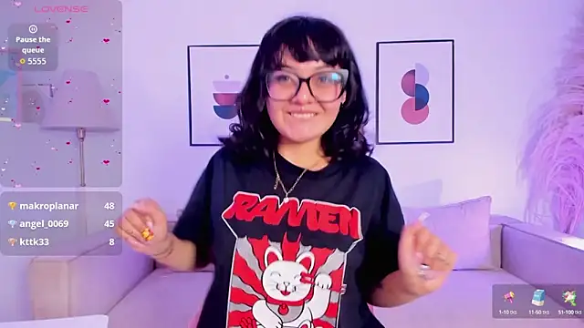 Snapshot of Sweet_Namii chatting on October 7, 7:44 pm Sweet Namii online show from October 7, 7:44 pm