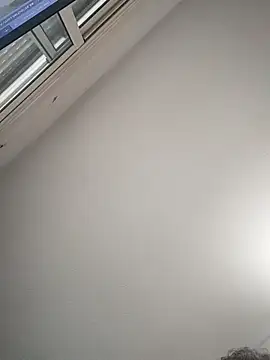 skrigul12 online show from October 18, 12:17 pm