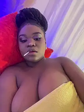 Snapshot of Scarlett_811 chatting on February 8, 12:58 am Scarlett 811 online show from February 8, 12:58 am