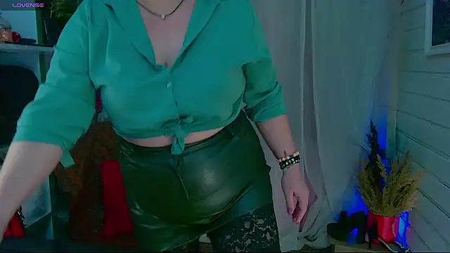  Cloud Atlas  online show from February 9, 9:05 am