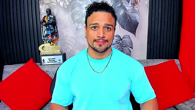 MikeEstevess online show from February 20, 11:11 am