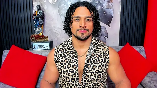 MikeEstevess online show from February 25, 11:31 am