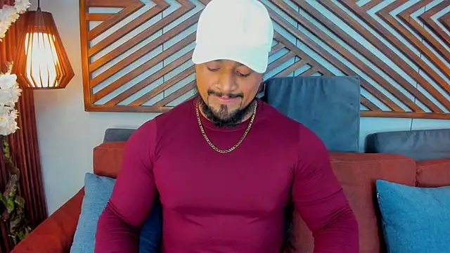 MikeEstevess online show from May 12, 5:37 am