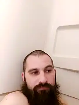 hungandnerdy420 online show from November 25, 12:54 am