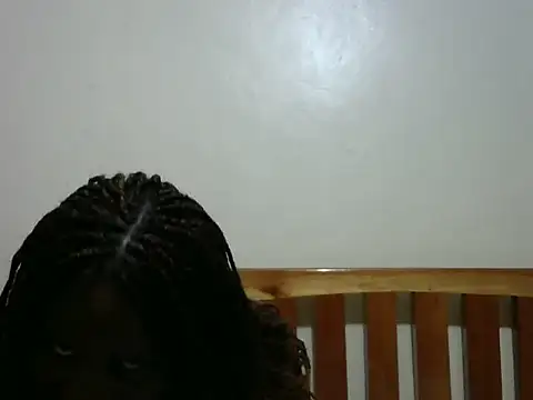 Snapshot of creamy_sweetlove chatting on December 1, 3:17 pm creamy sweetlove online show from December 1, 3:17 pm