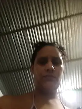 Snapshot of Andreita_95 chatting on September 23, 11:19 pm Andreita 95 online show from September 23, 11:19 pm